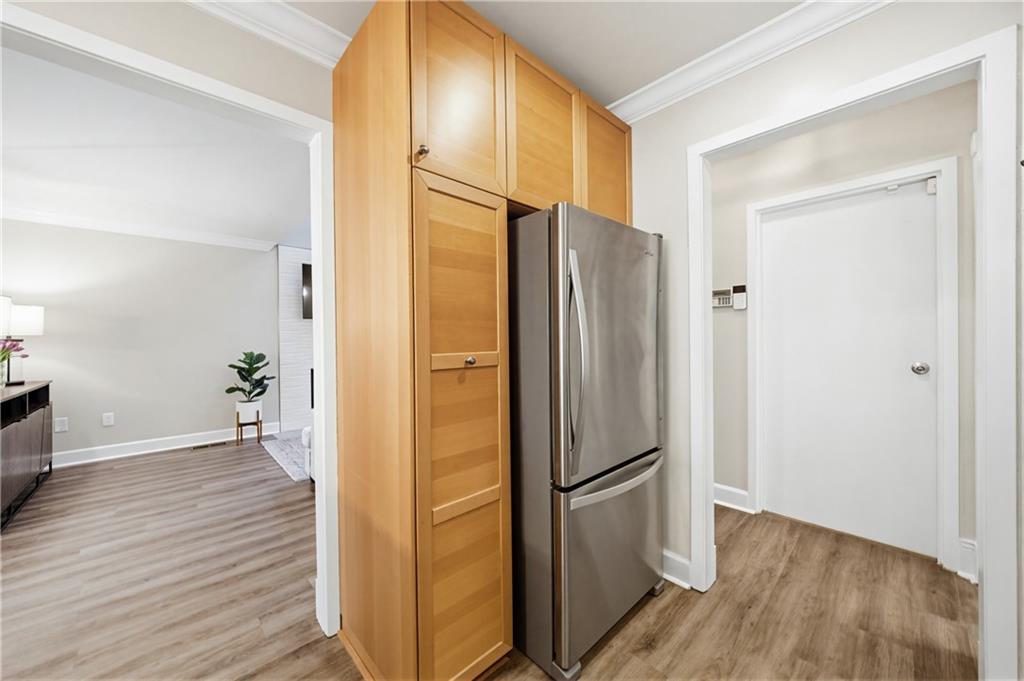 1210 Brookhaven Woods Court NE