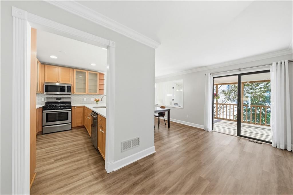 1210 Brookhaven Woods Court NE