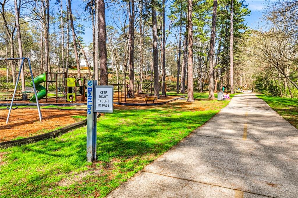 547 Spring Valley Road NW