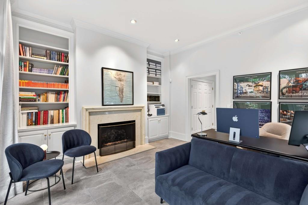 78 Lindbergh Drive NE Unit 100