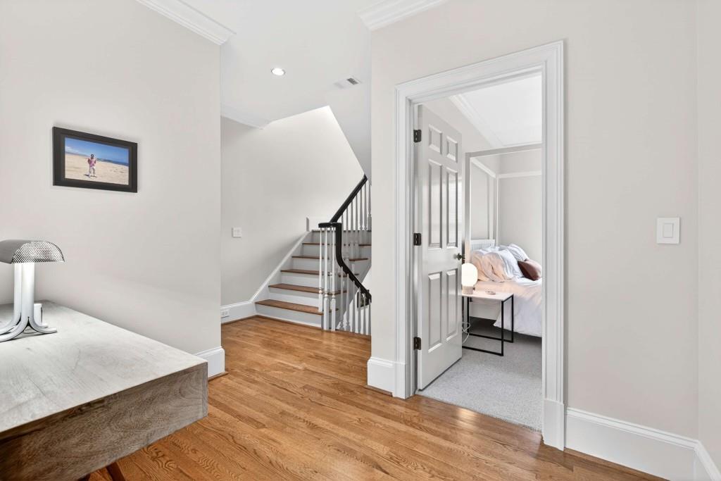 78 Lindbergh Drive NE Unit 100