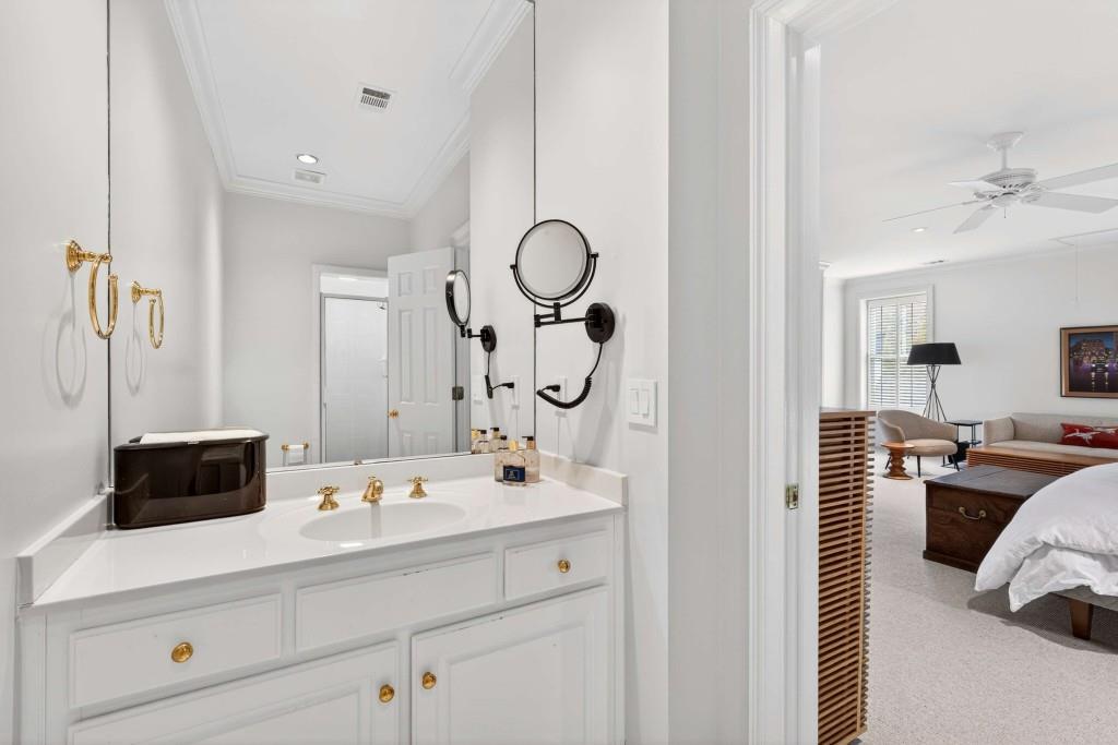 78 Lindbergh Drive NE Unit 100