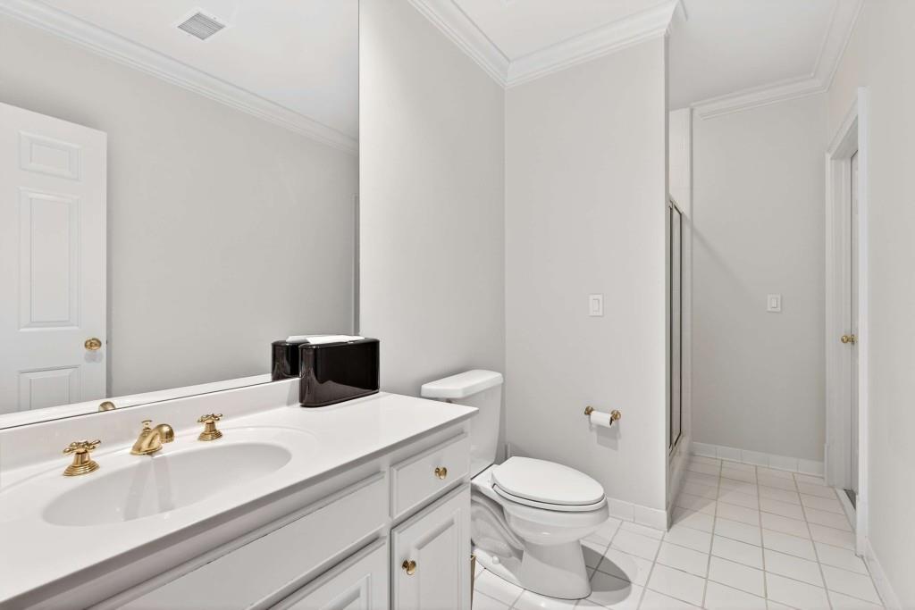 78 Lindbergh Drive NE Unit 100