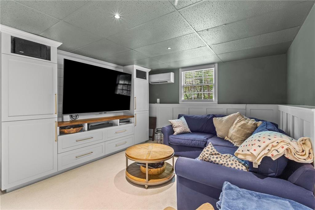 2669 Chimney Springs Drive