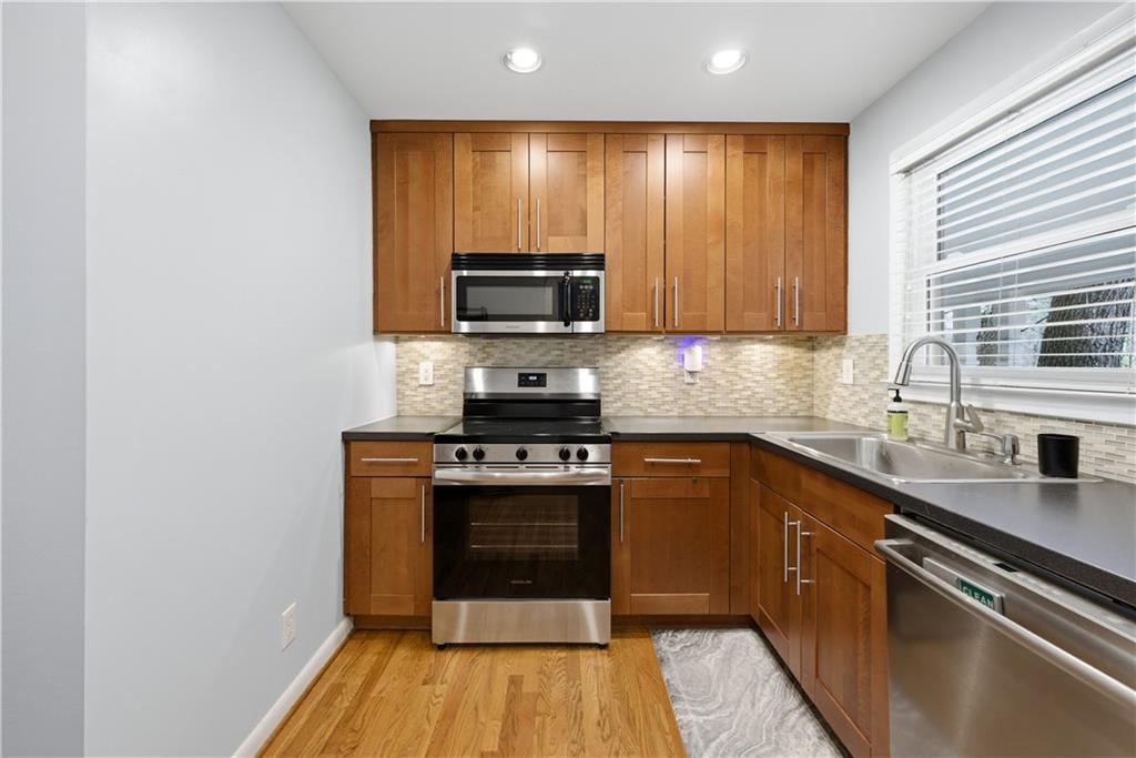 1502 Bubbling Creek Road NE Road