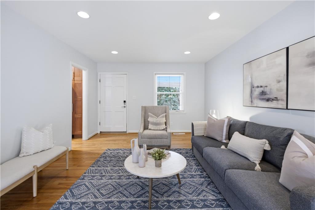 1502 Bubbling Creek Road NE Road