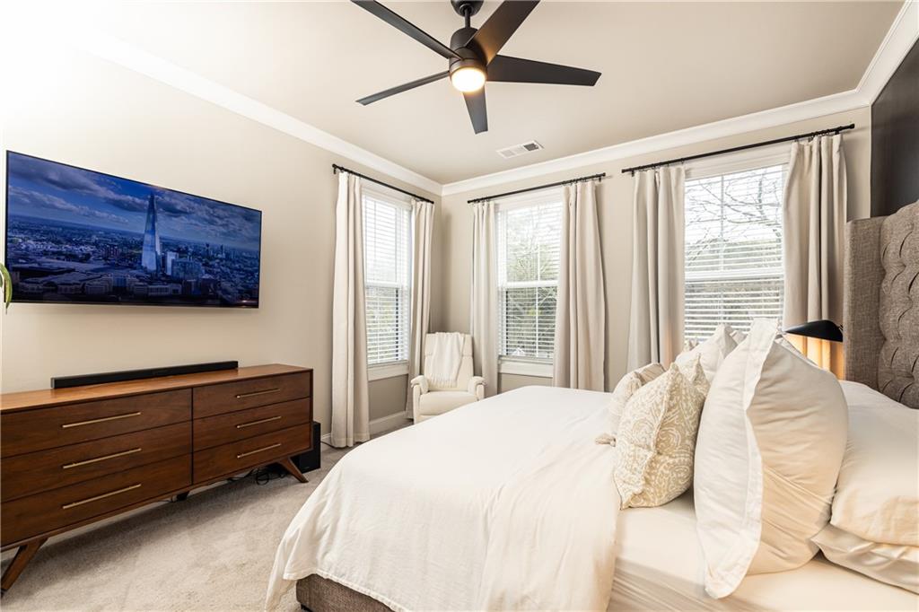 1815 La Dawn Lane NW