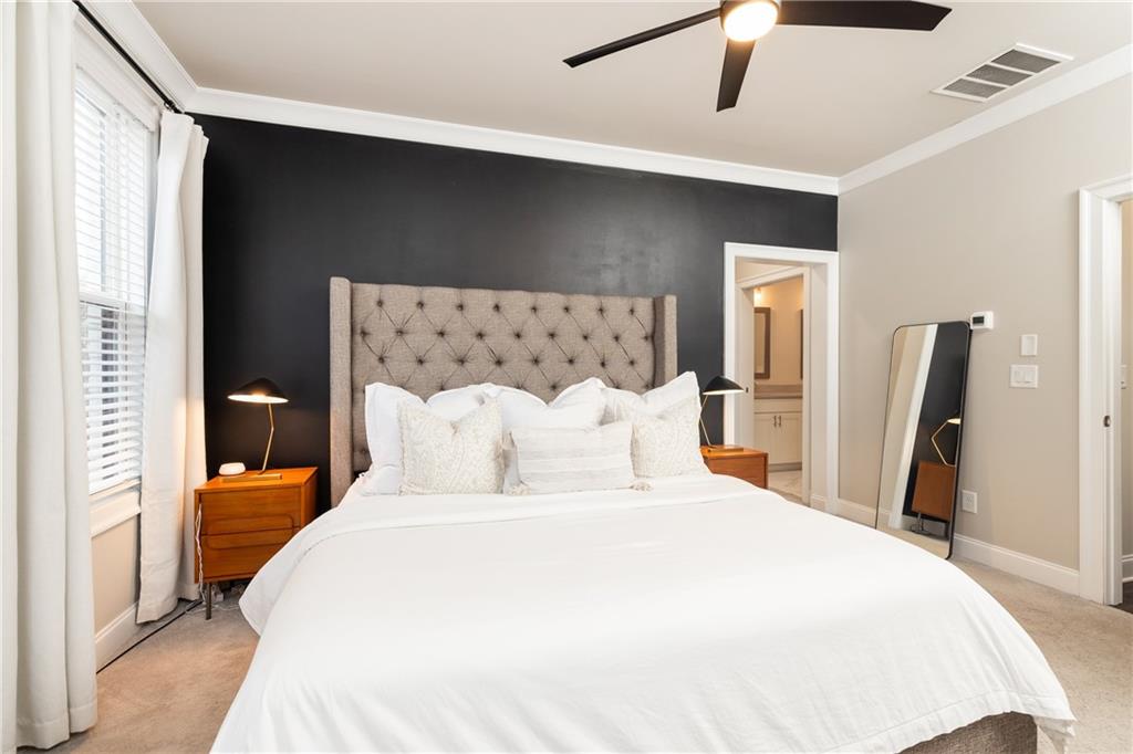 1815 La Dawn Lane NW