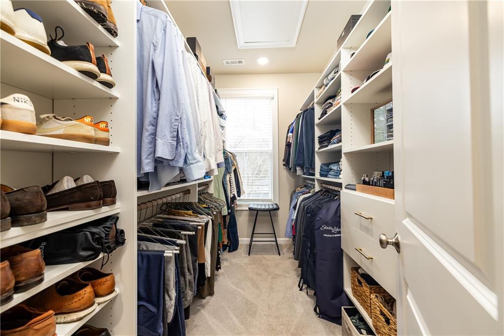 1815 La Dawn Lane NW