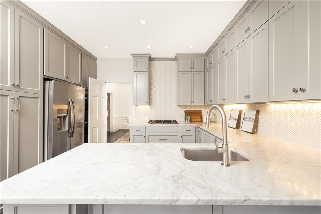 3037 Wellington Court SE