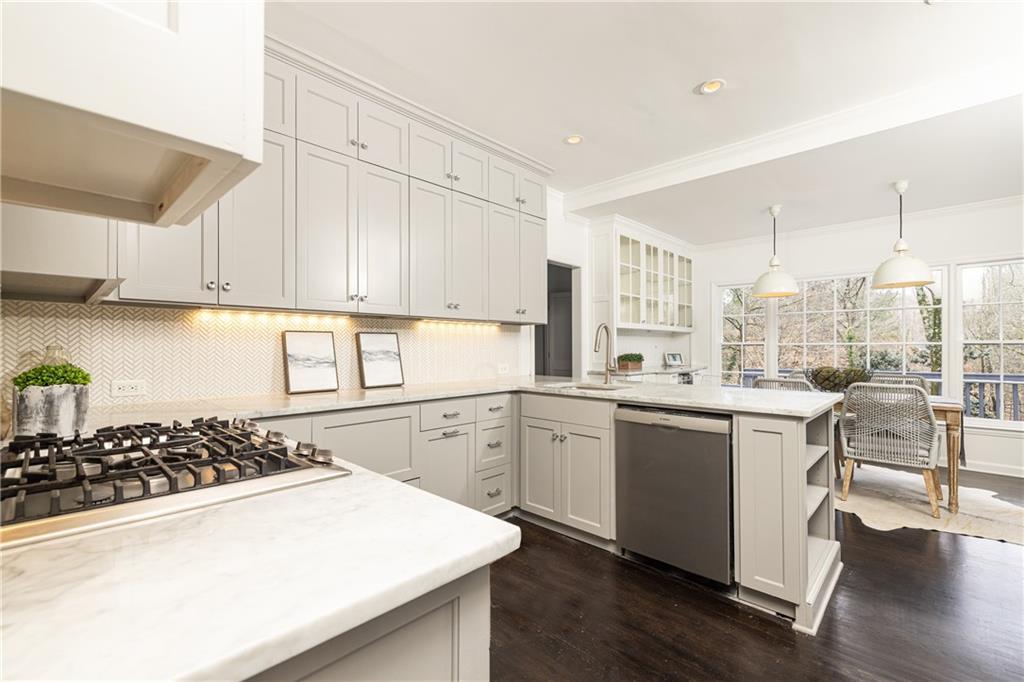 3037 Wellington Court SE