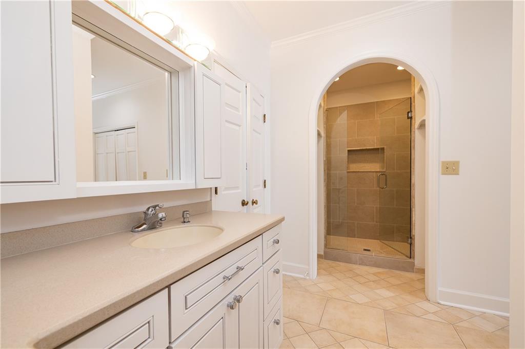 3037 Wellington Court SE