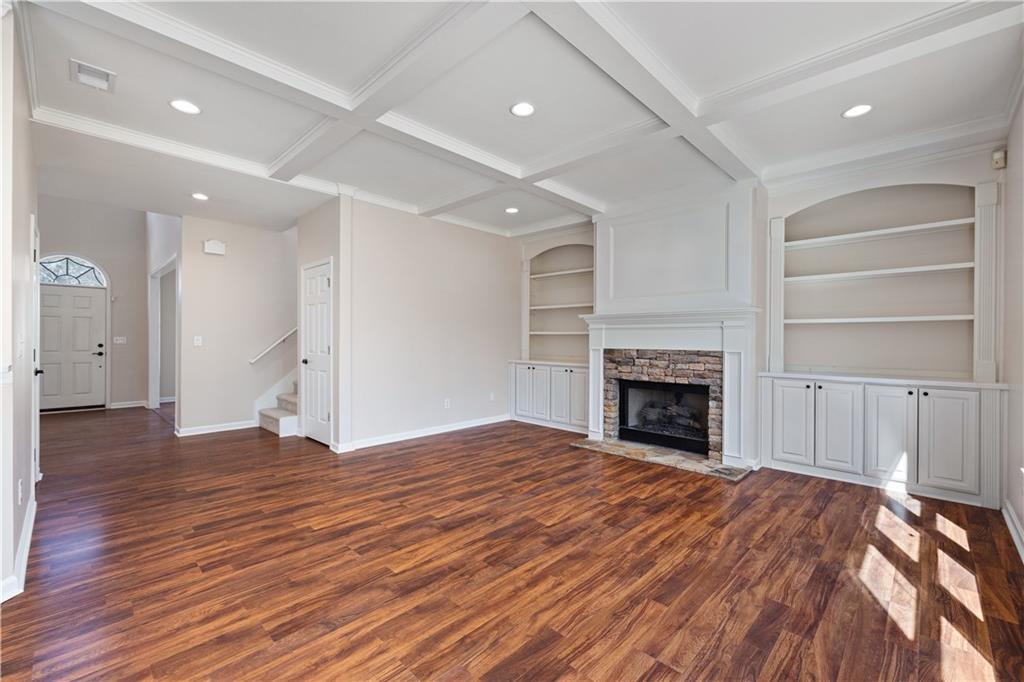 2015 Darien Park Drive