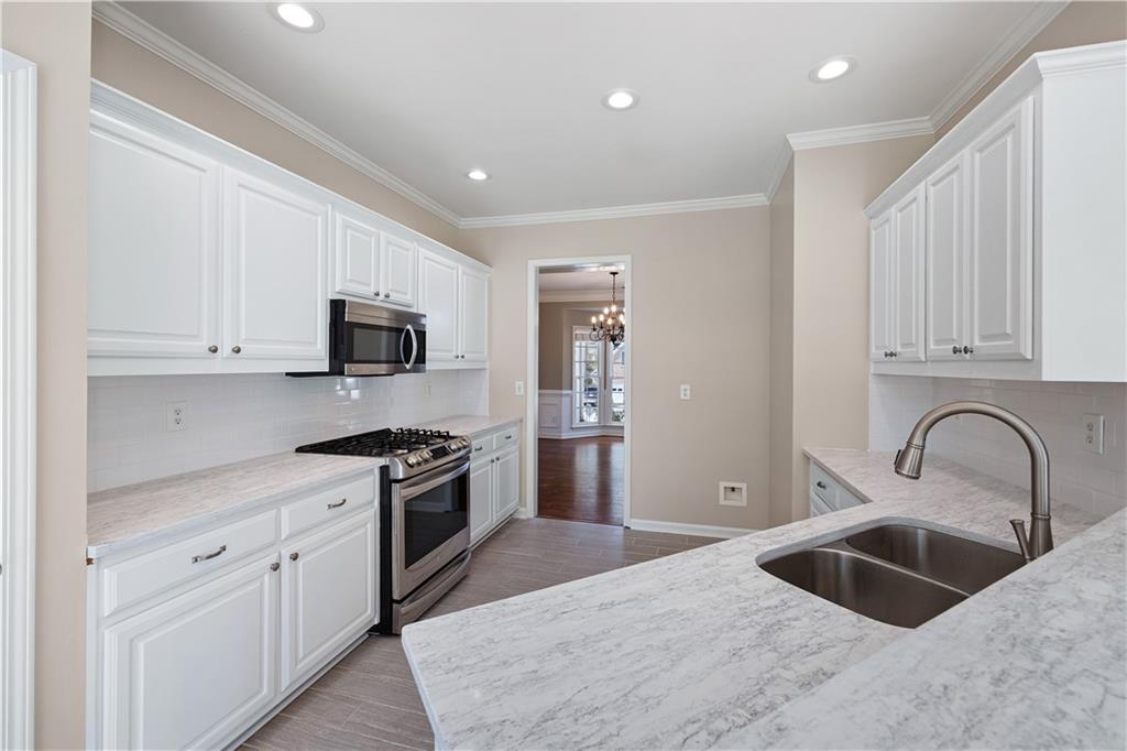 2015 Darien Park Drive