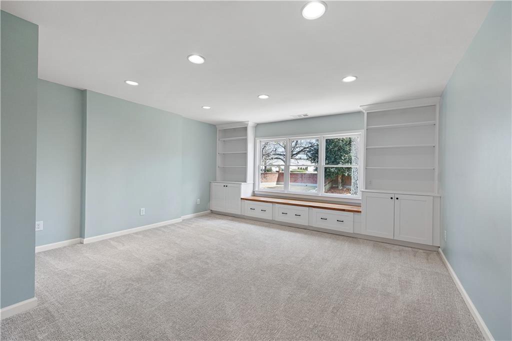 2015 Darien Park Drive