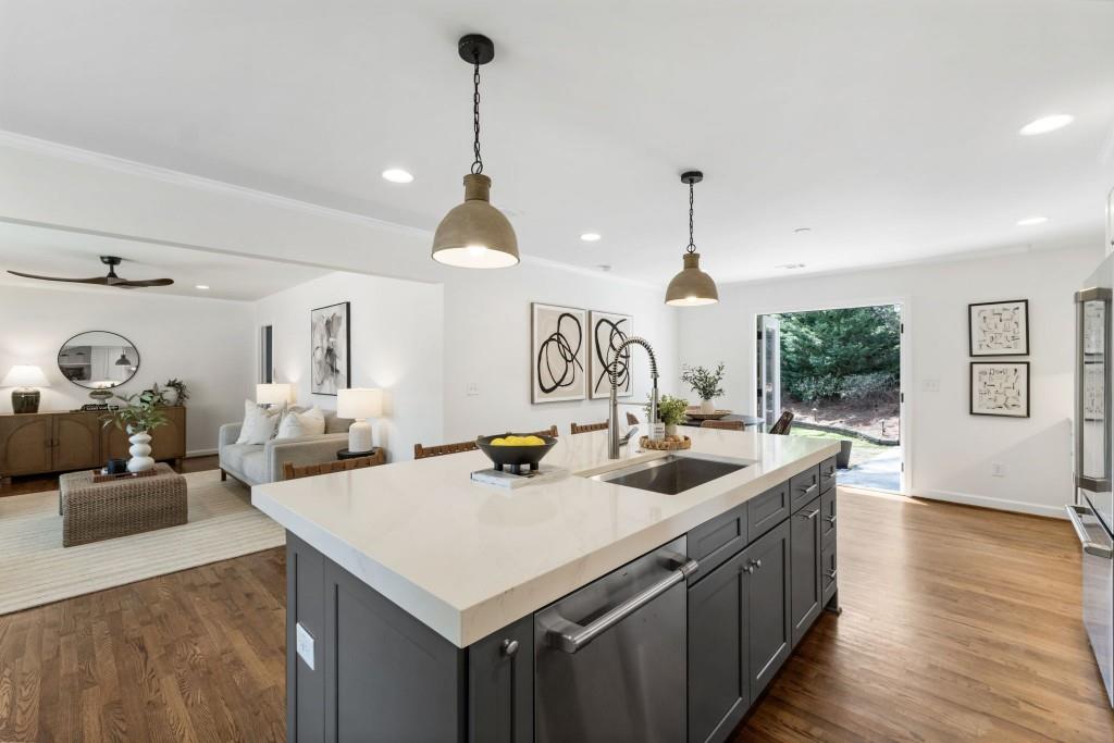 2208 Medfield Trail NE