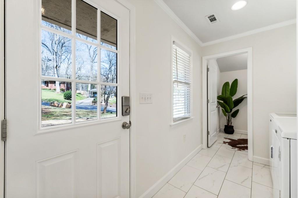 2208 Medfield Trail NE