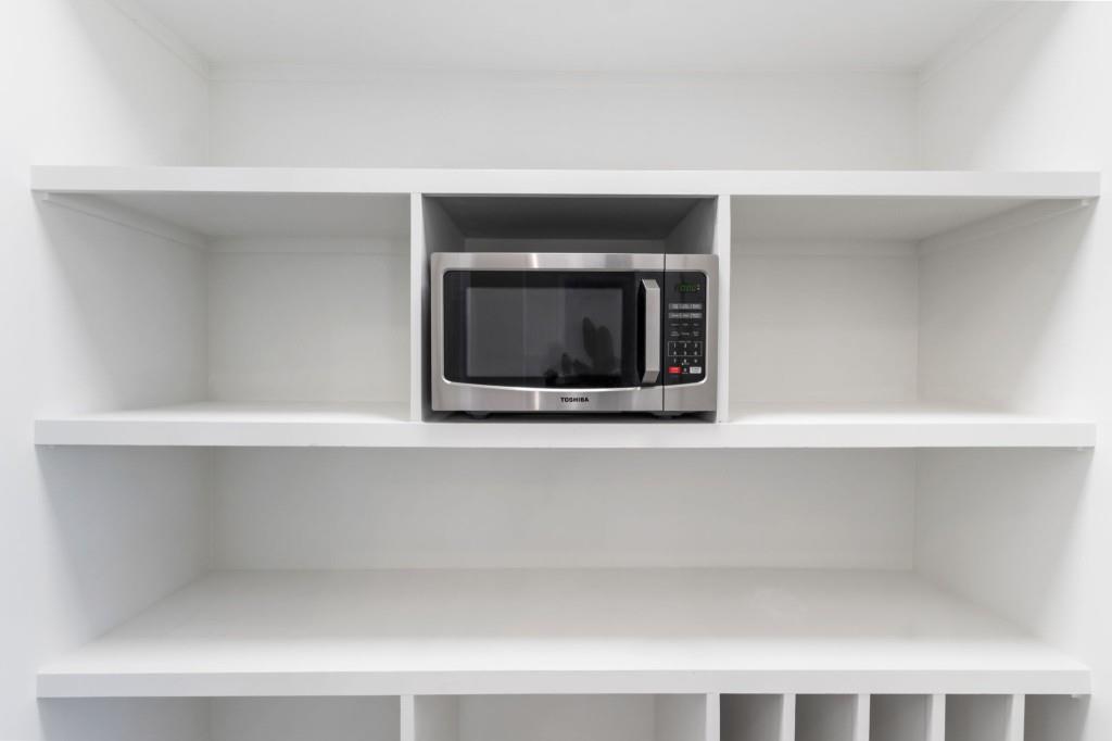 2208 Medfield Trail NE