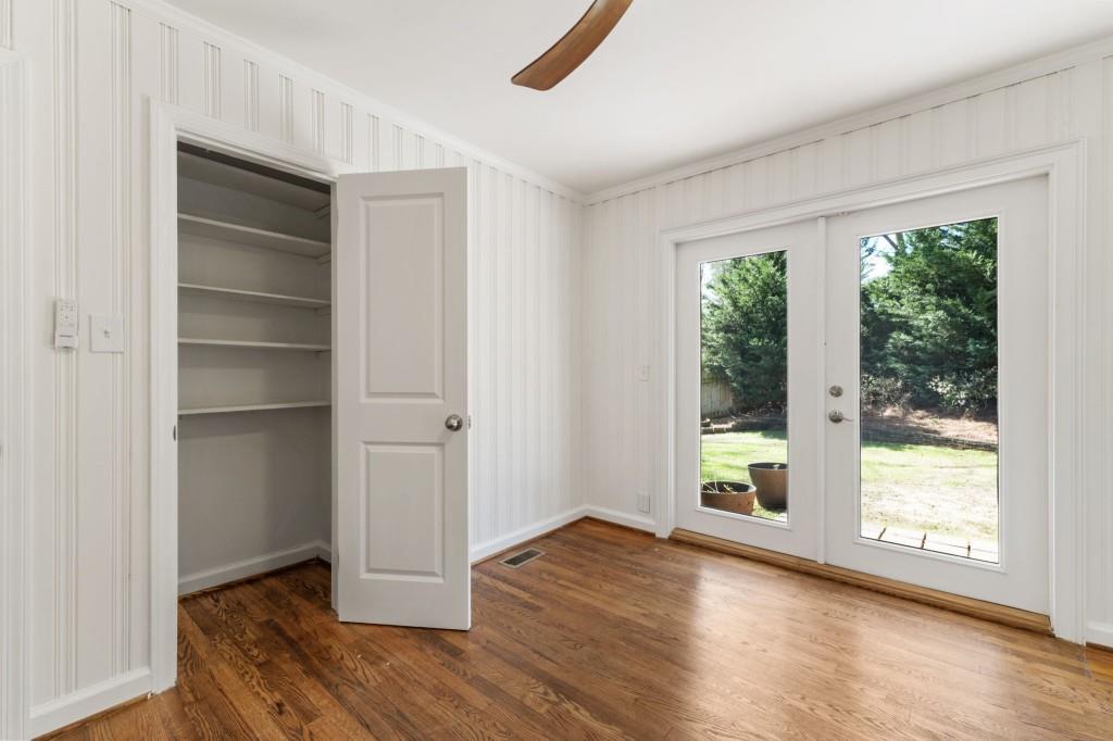 2208 Medfield Trail NE