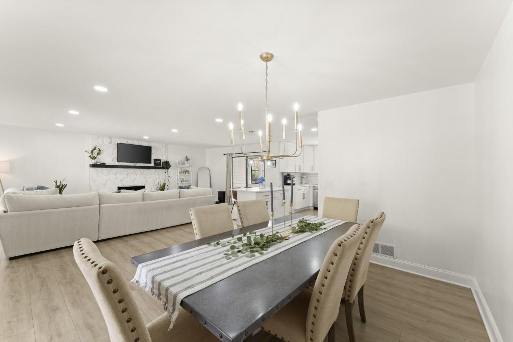 2774 Bentwood Drive