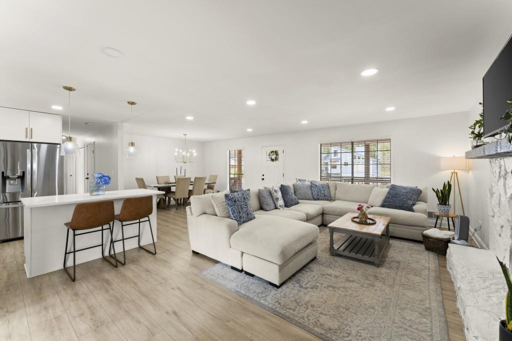2774 Bentwood Drive