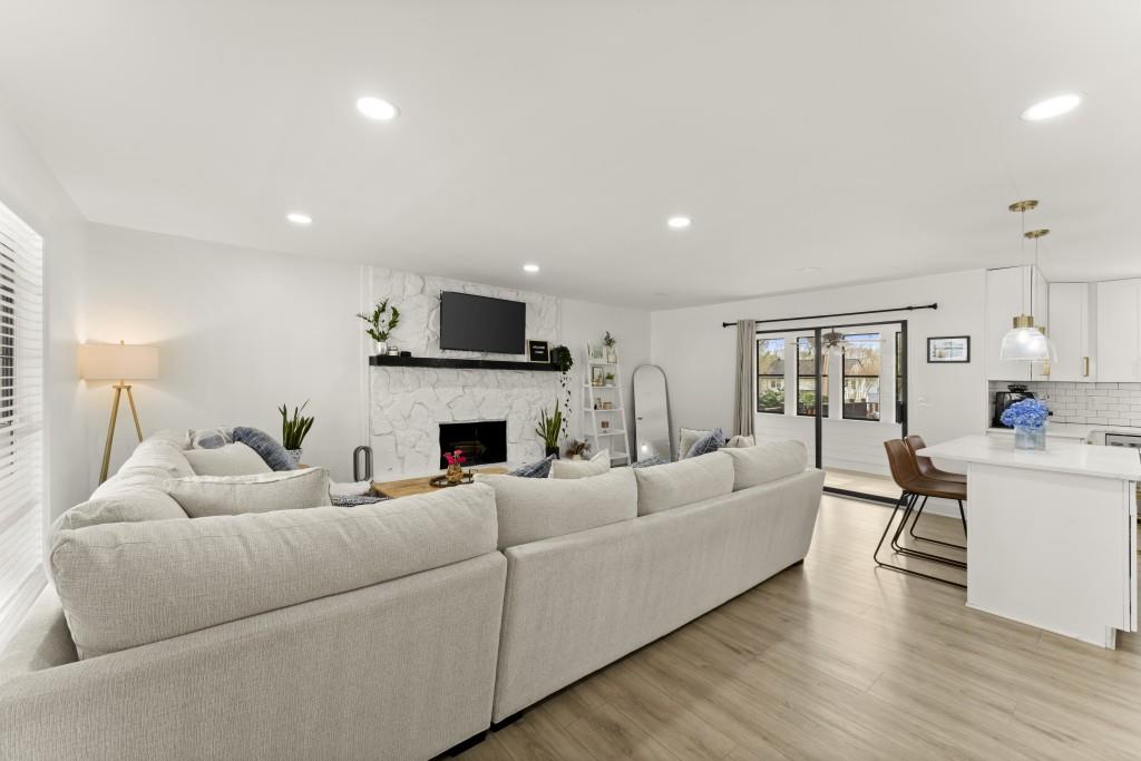 2774 Bentwood Drive