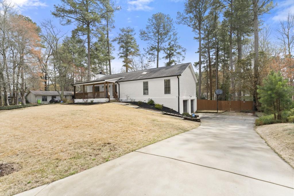 2774 Bentwood Drive