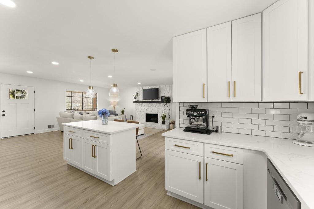 2774 Bentwood Drive
