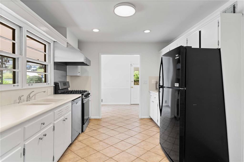 274 Land O Lakes Court NE