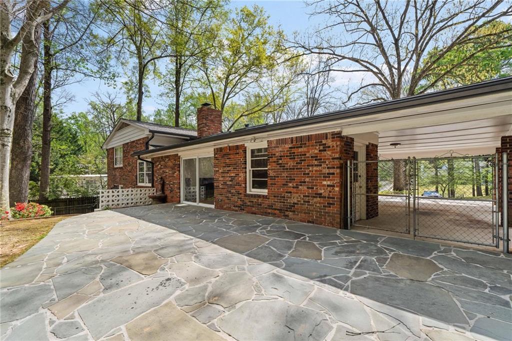 274 Land O Lakes Court NE