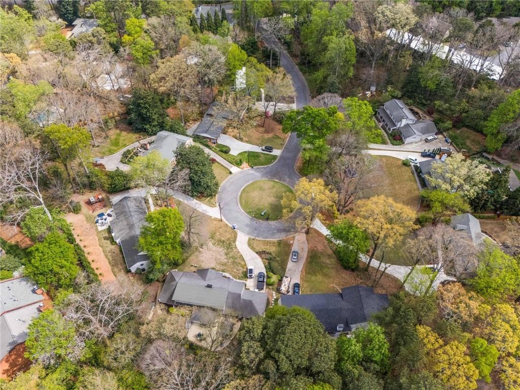 274 Land O Lakes Court NE