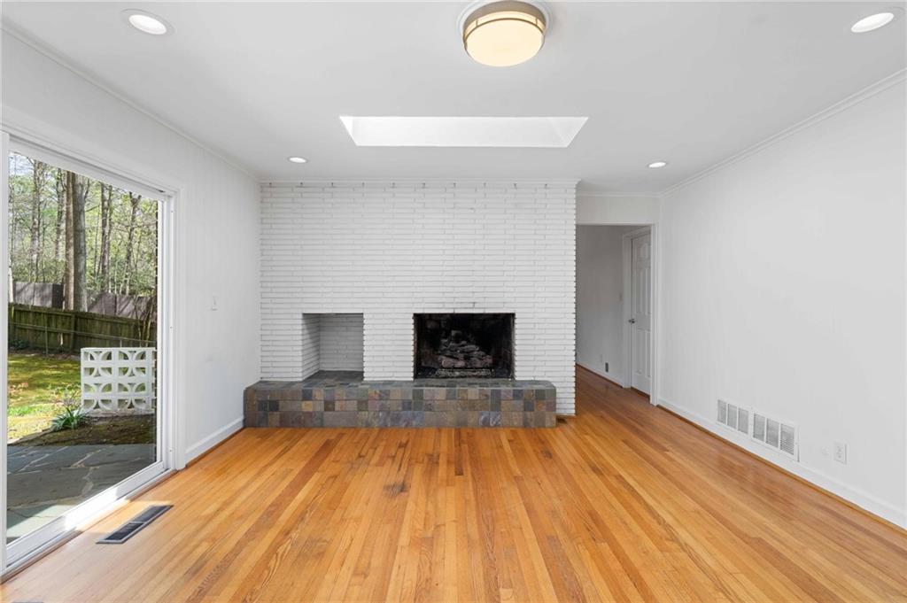 274 Land O Lakes Court NE