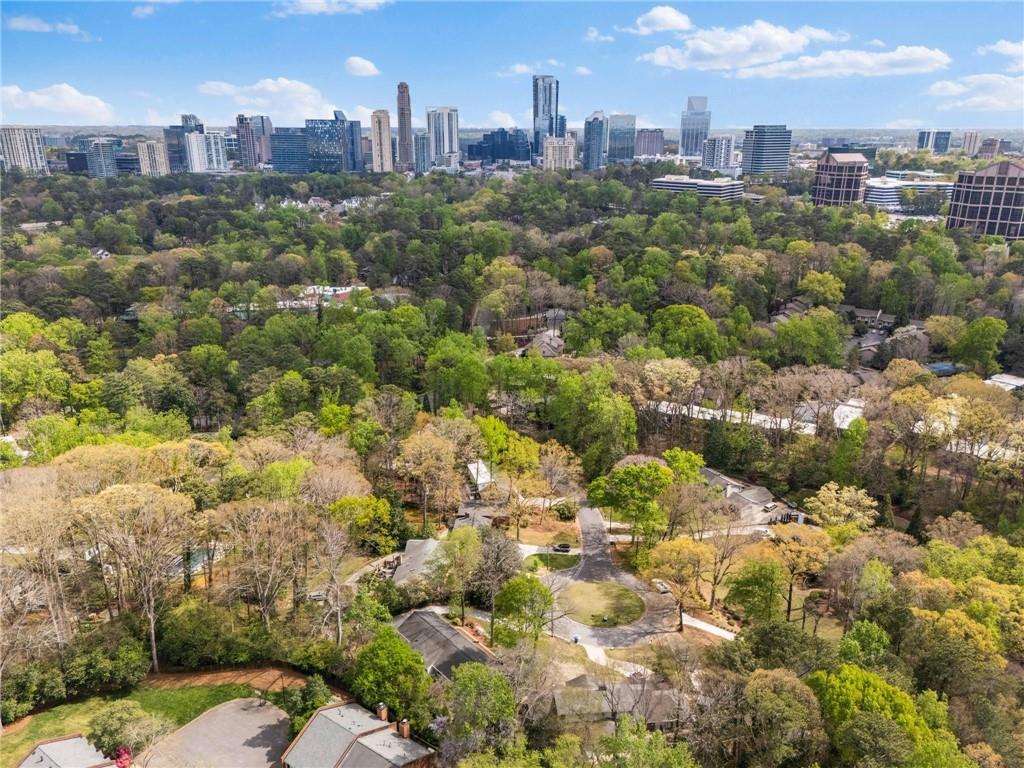 274 Land O Lakes Court NE