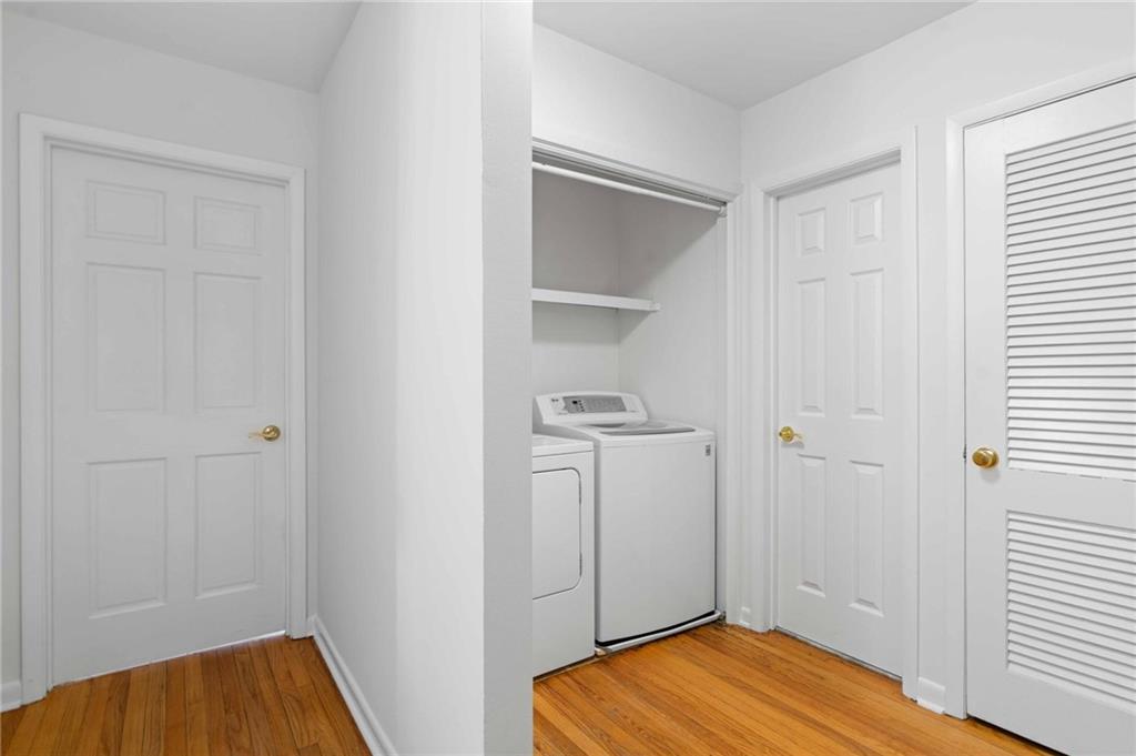 274 Land O Lakes Court NE