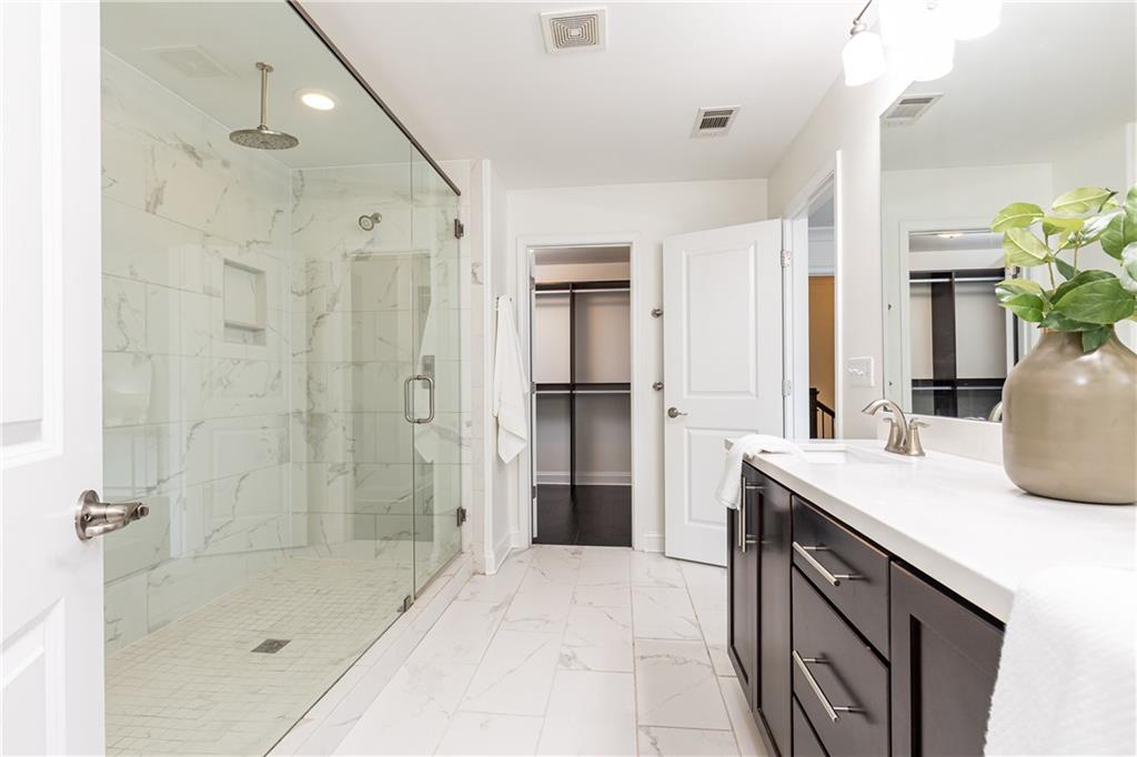 2160 Prestwick Court