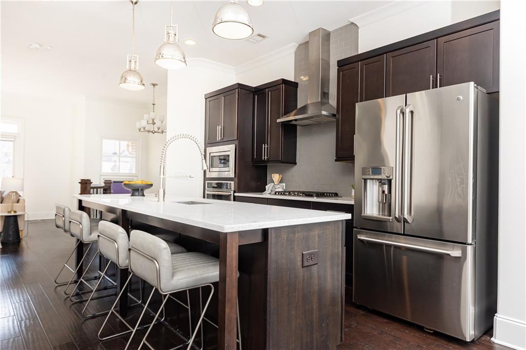 2160 Prestwick Court