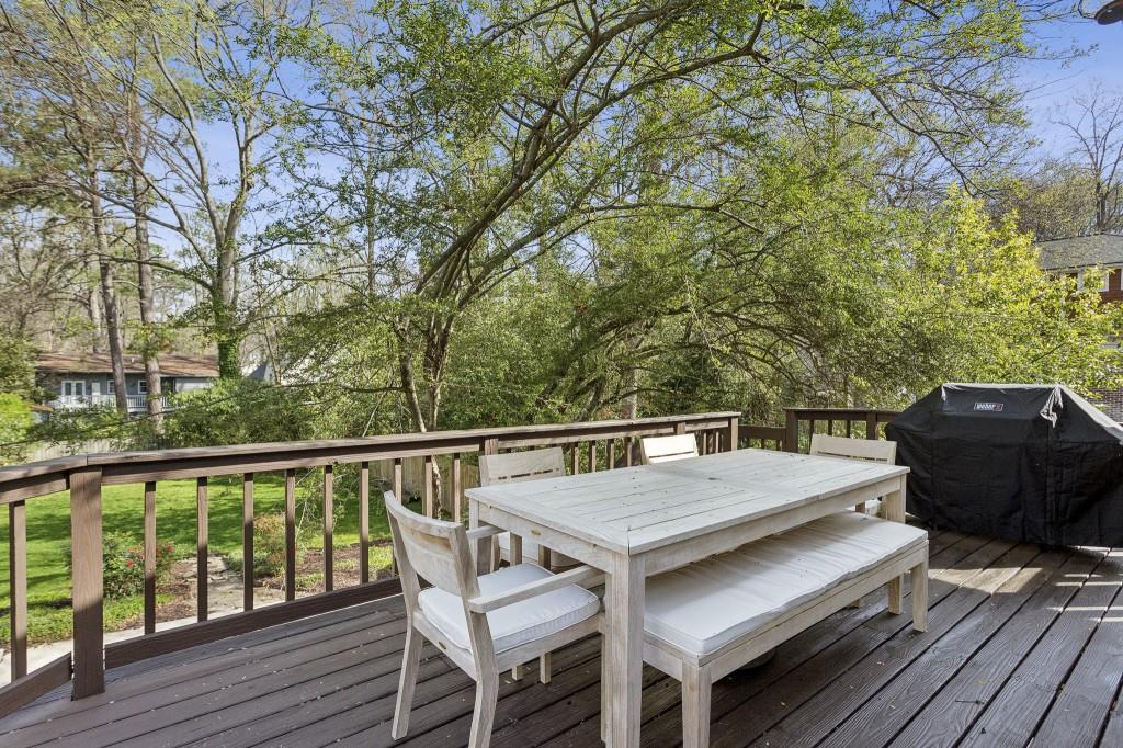 832 Amsterdam Avenue