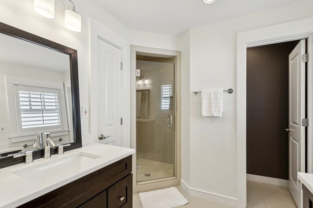 832 Amsterdam Avenue