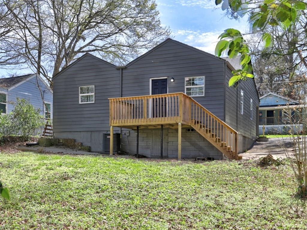 1427 Eason Street NW