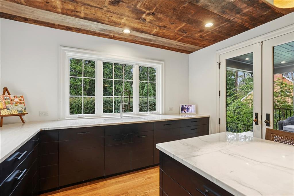 3195 Habersham Road NW