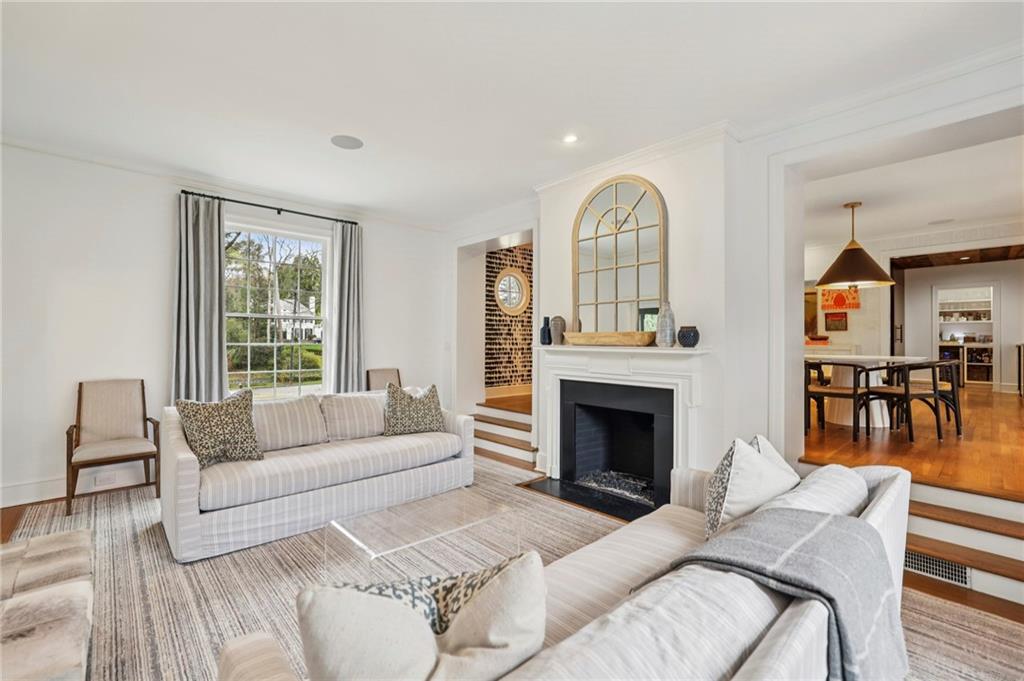 3195 Habersham Road NW