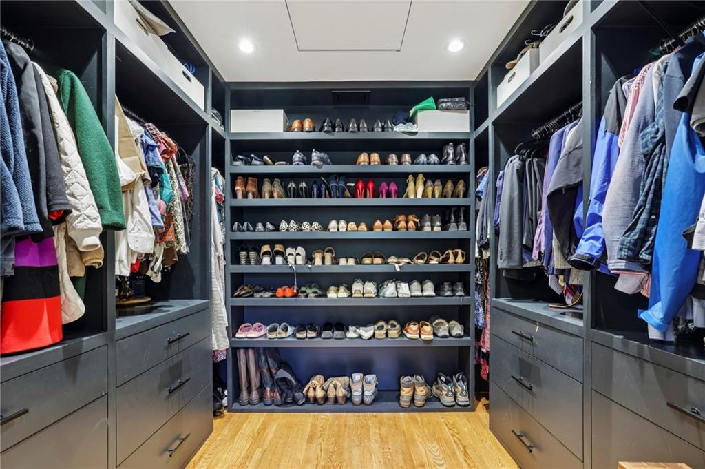 3195 Habersham Road NW