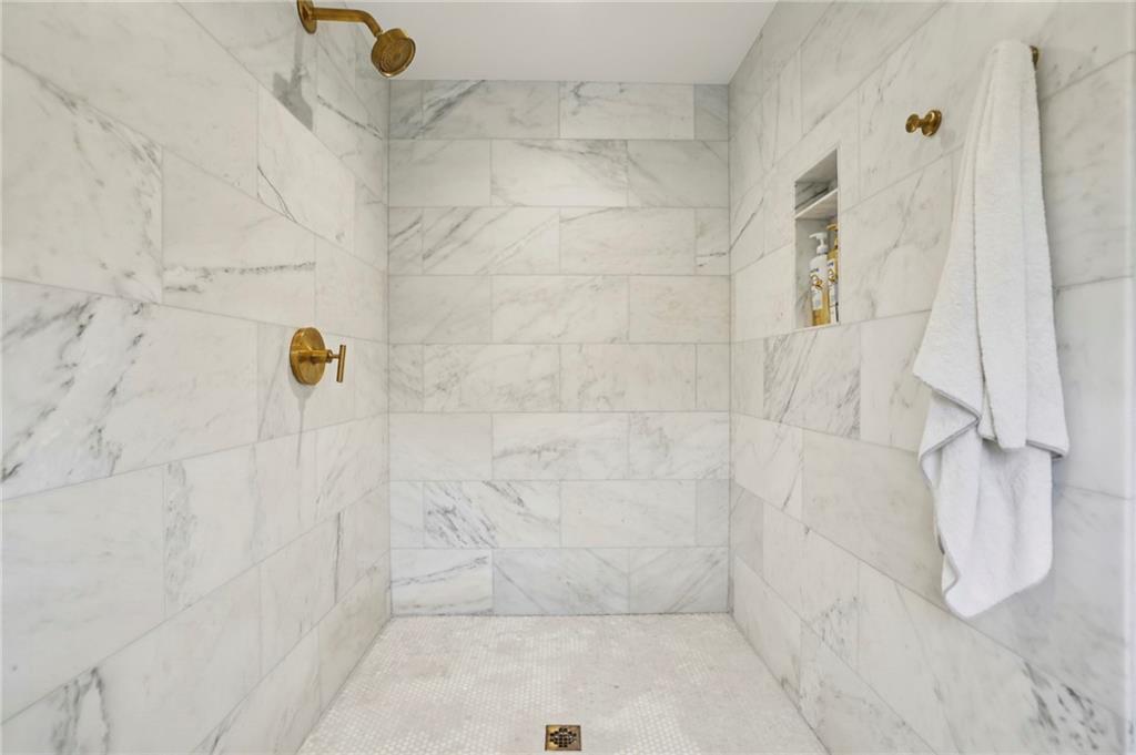 3195 Habersham Road NW