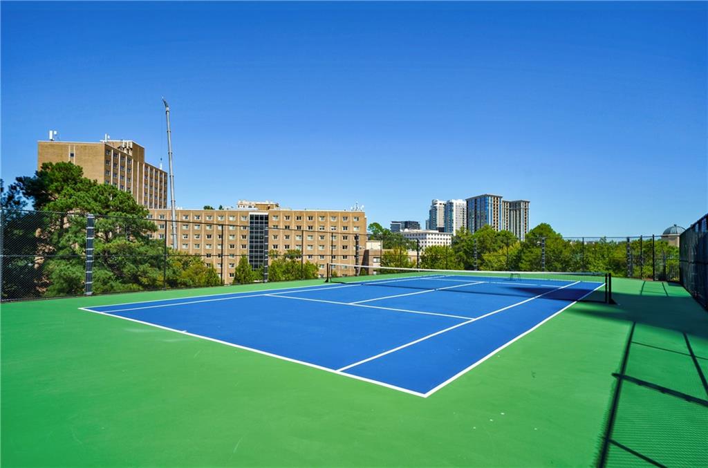 2870 Pharr Court South NW Unit 2709