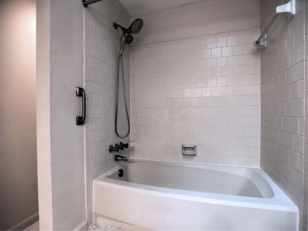 862 Bonnie Glen Drive SE