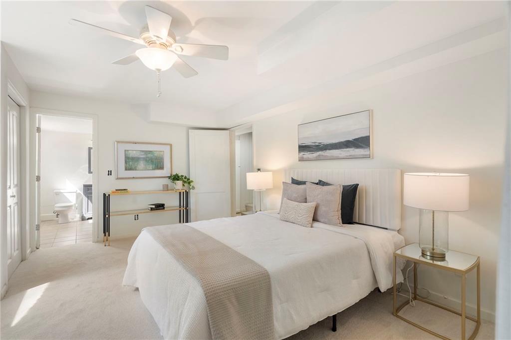 1129 E Beechwood Drive NW