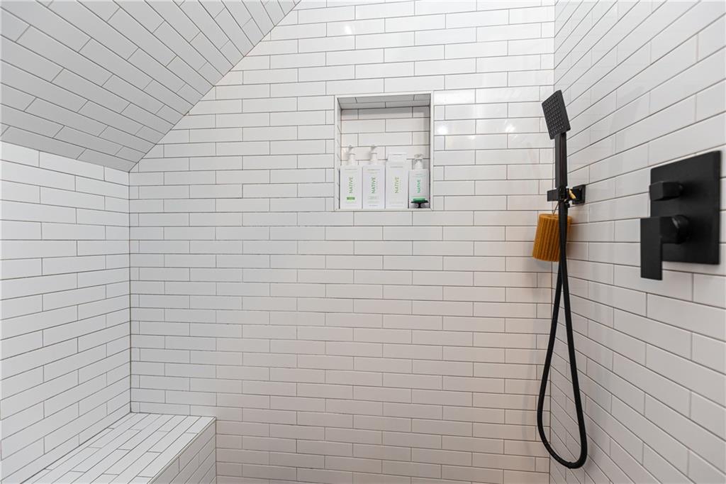 2222 Spink Street NW