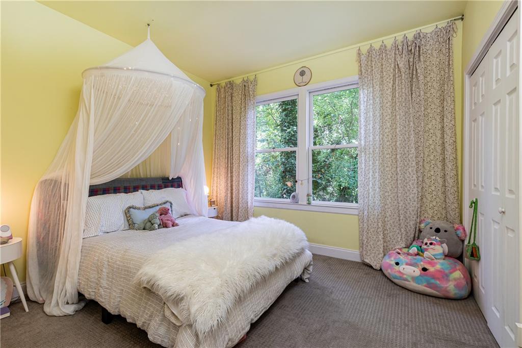 2222 Spink Street NW