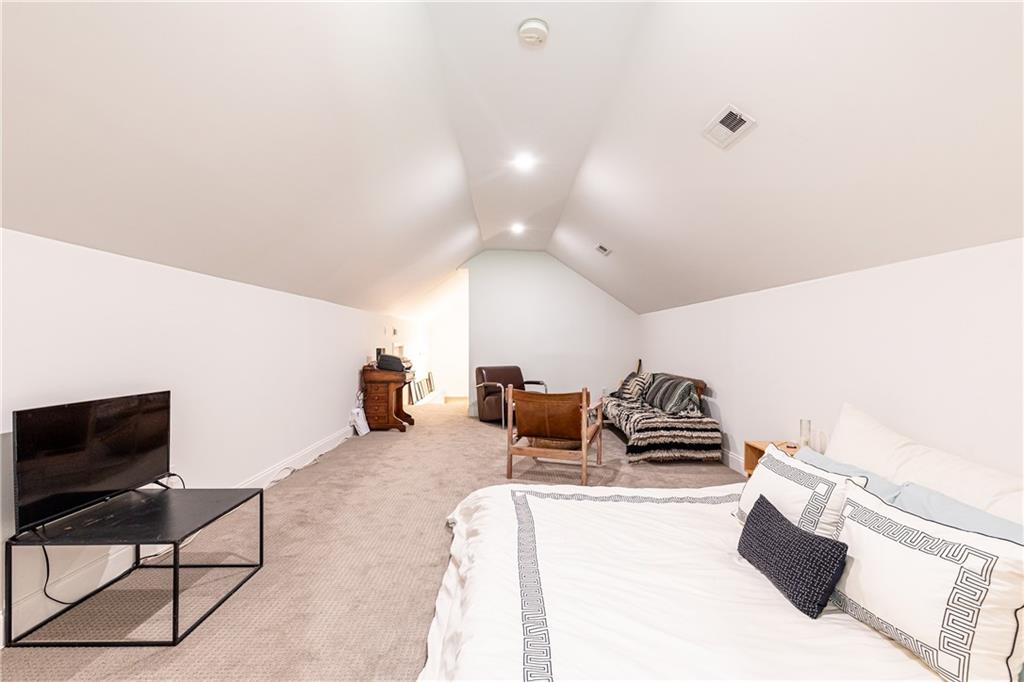 2222 Spink Street NW