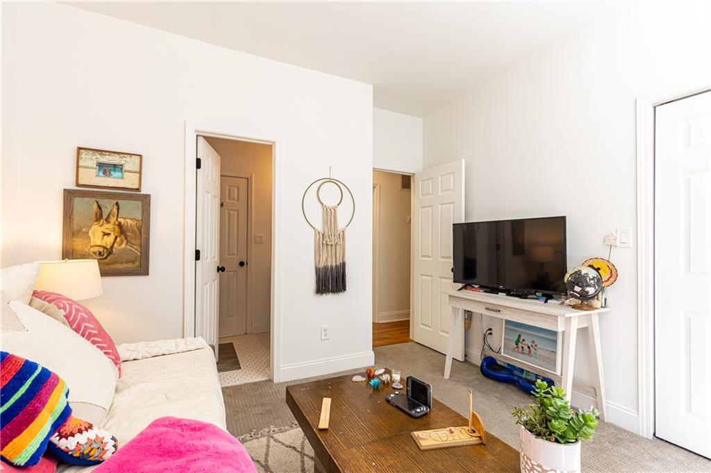 2222 Spink Street NW